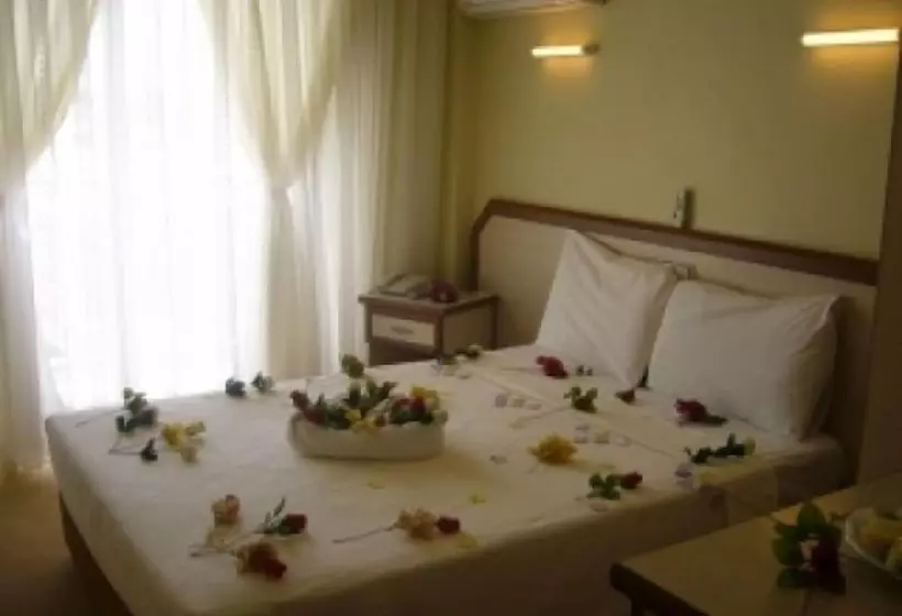 Отель Sirin Villa