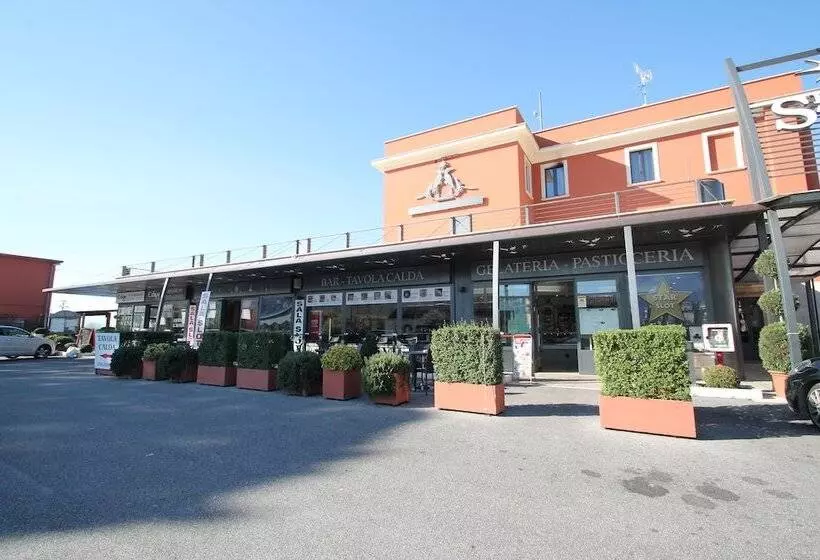 בית מלון כפרי Star