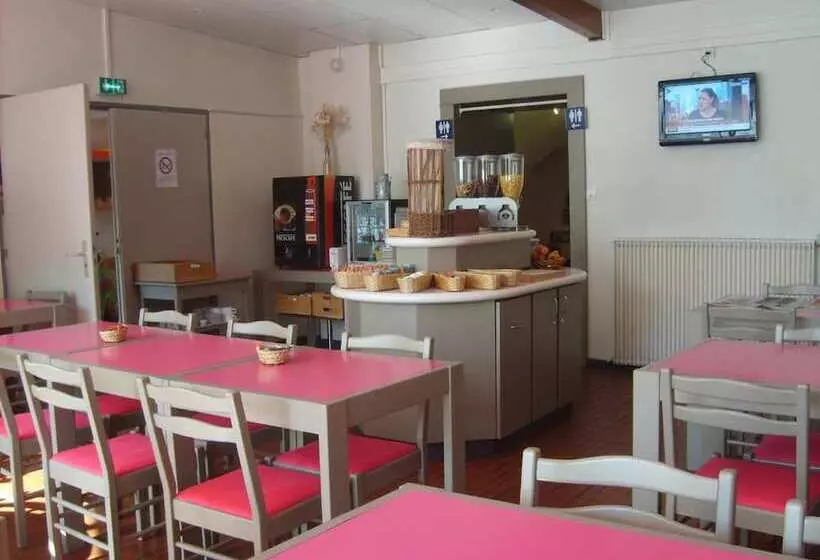 هتل The Originals Access, Hôtel Arum, Remiremont