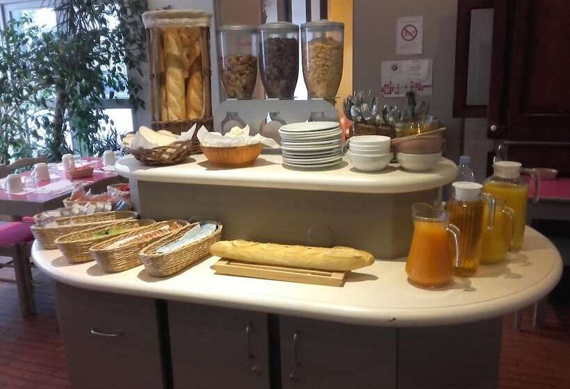 酒店 The Originals Access, Hôtel Arum, Remiremont