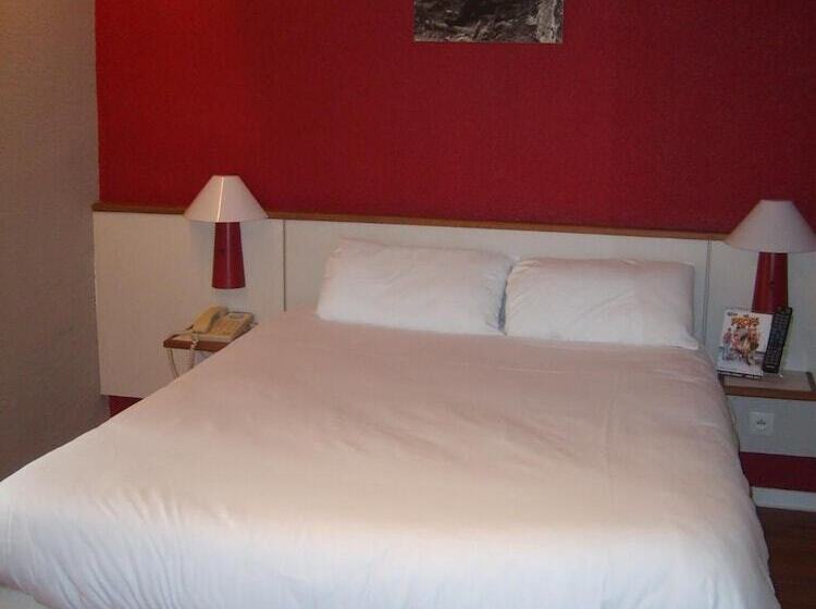 酒店 The Originals Access, Hôtel Arum, Remiremont