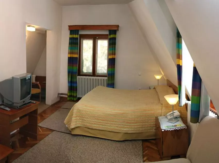 ホテル Vila Camelia