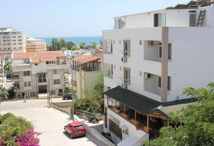 Мотель özge Pansiyon   Hostel