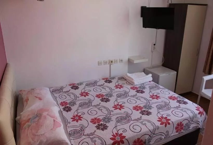 Мотель özge Pansiyon   Hostel