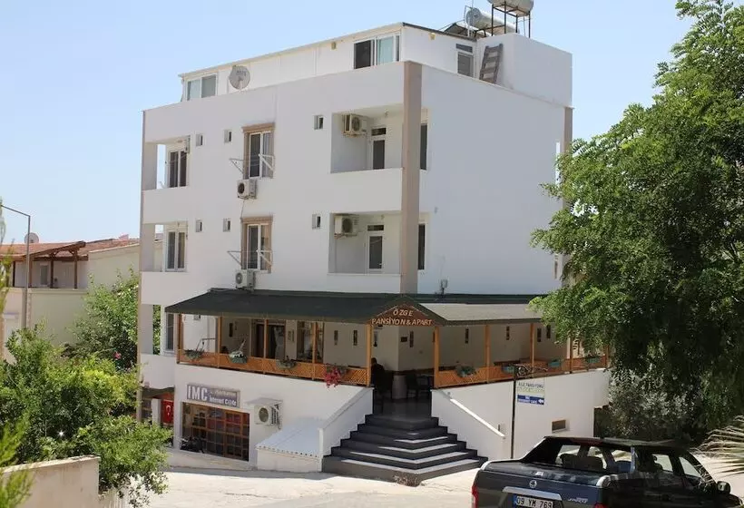 Мотель özge Pansiyon   Hostel