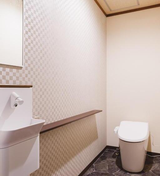 פנסיון Couch Potato Hostel Vacation Stay 88233