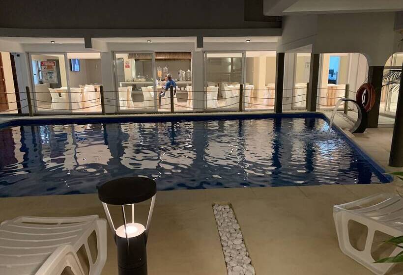 پانسیون Sikamifer Tourist Resort