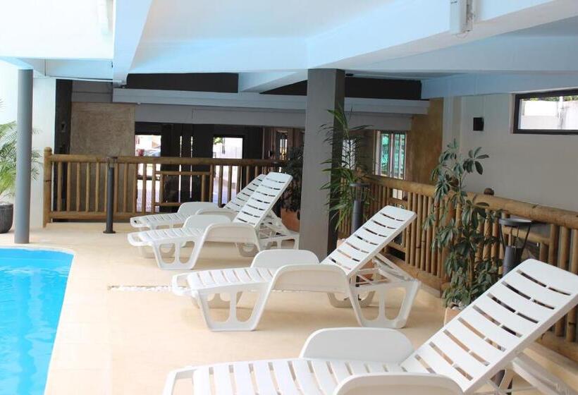 پانسیون Sikamifer Tourist Resort