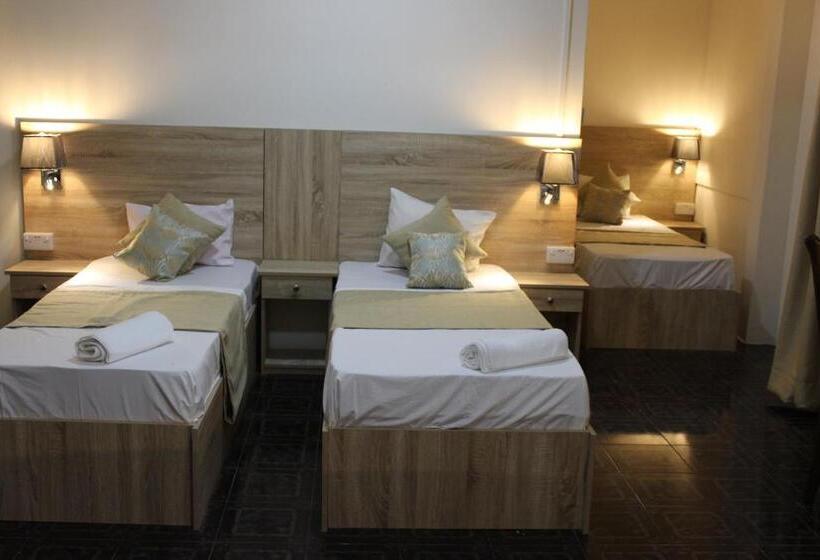 پانسیون Sikamifer Tourist Resort