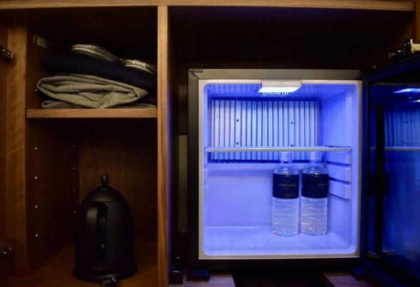 هتل The Lively Honmachi Osaka / Vacation Stay 76685