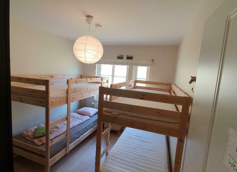 پانسیون Hvammur 2 Guesthouse Red House