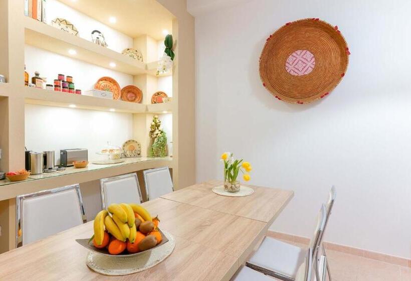 تختخواب و صبحانه Montellino S Suite Oro