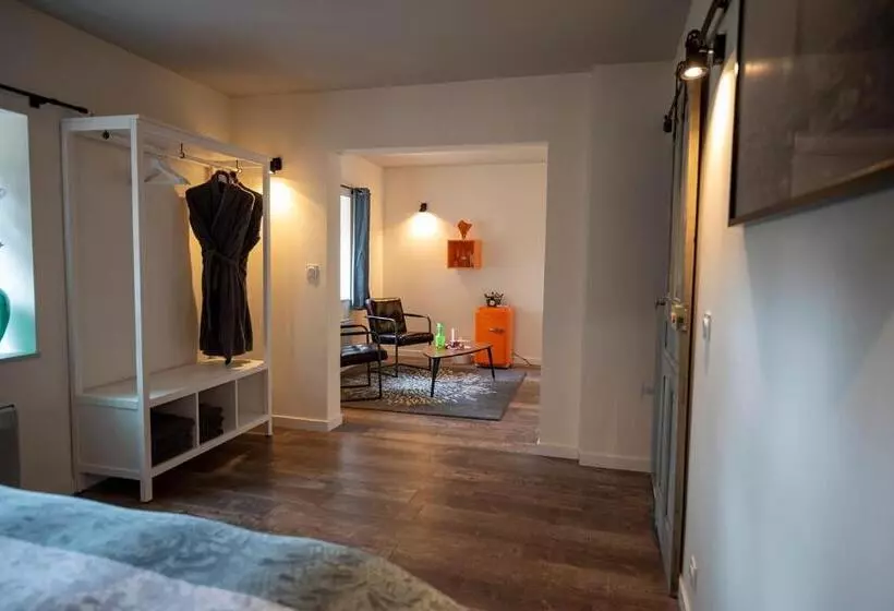 ベッドアンドブレックファースト Moulin Des Comtes   Chambre Des Comtes