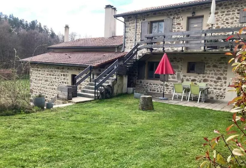 ベッドアンドブレックファースト Moulin Des Comtes   Chambre Des Comtes