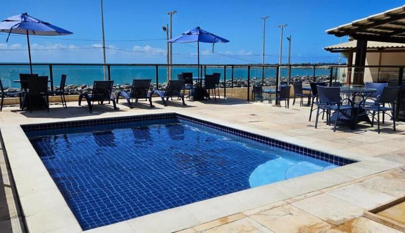 Flat Simples Na Praia De Iracema