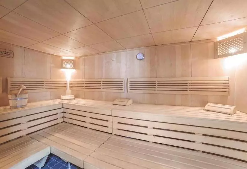 هتل Apartment Alpine Club