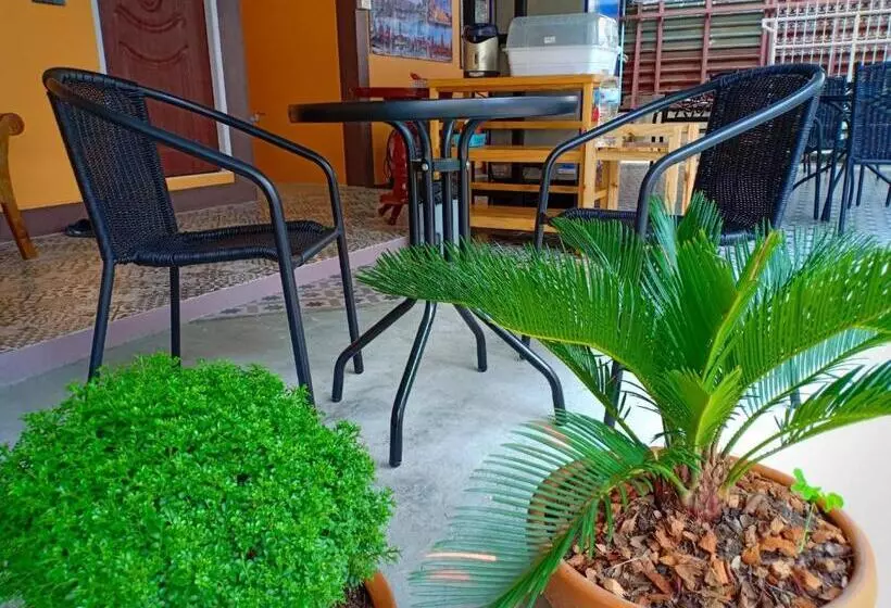 Hotelli Siri Guesthouse