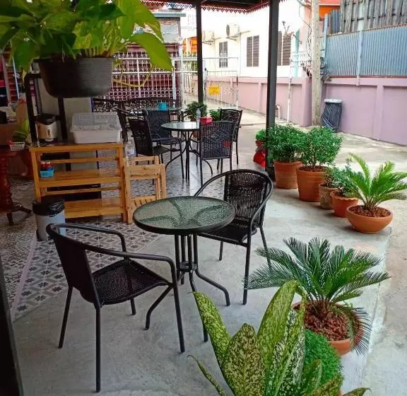 Hotelli Siri Guesthouse