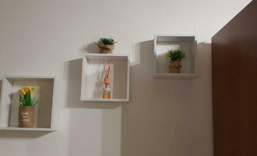 ペンション Mansarde & Suite Maison 1706 Lago Orta