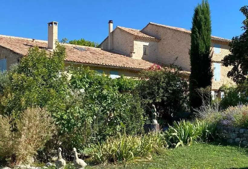 Aamiaismajoitus (B&B) Mas Des Olives