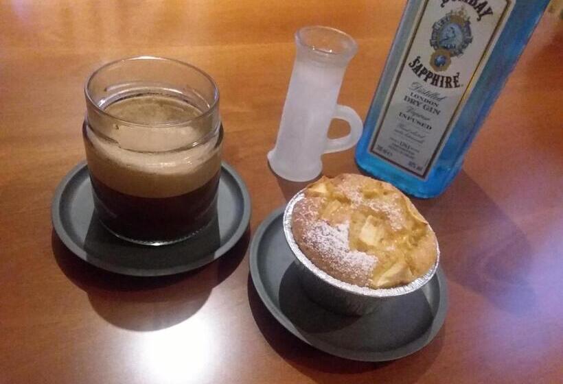 ベッドアンドブレックファースト Orange House