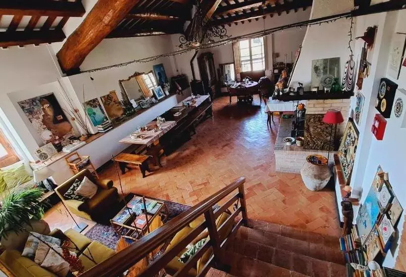 Hotelli Agriturismo Abbazia Sette Frati A Casa Di Sara