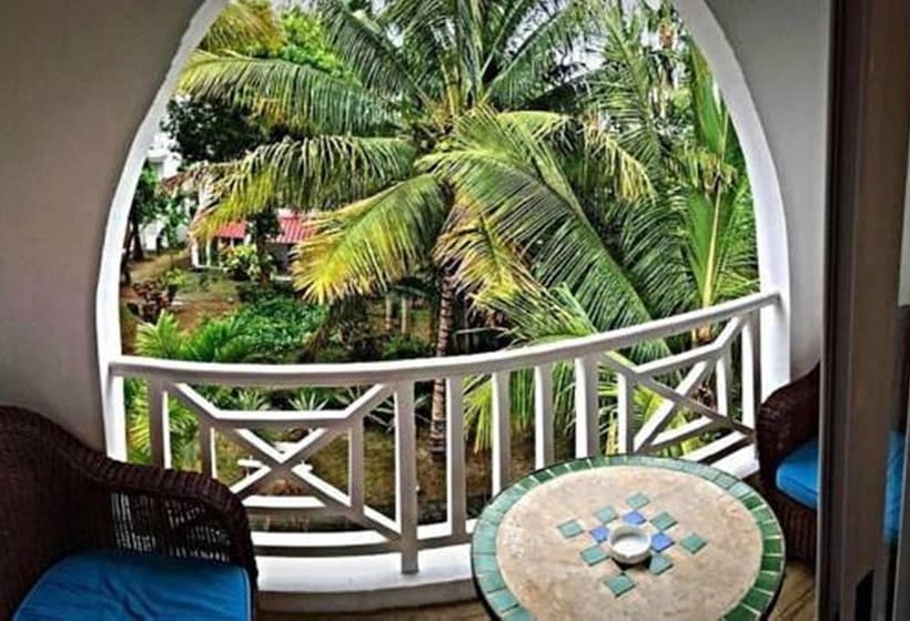 هتل Ocean Villas Apart