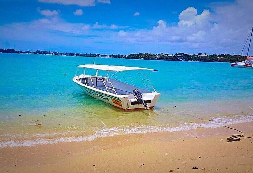 هتل Ocean Villas Apart