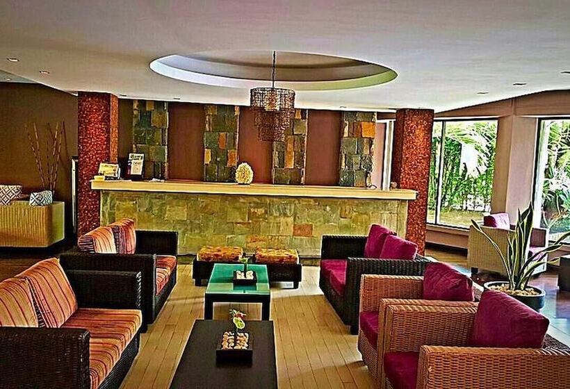 هتل Ocean Villas Apart