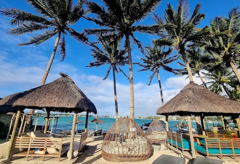 هتل Ocean Villas Apart