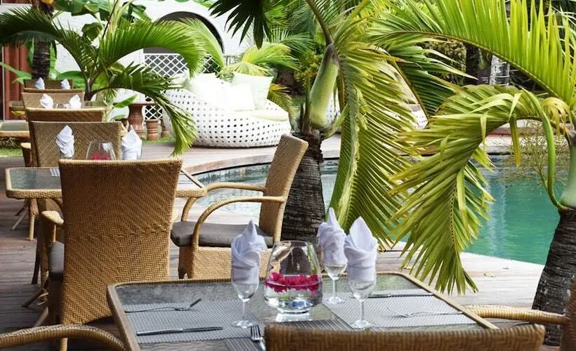 هتل Ocean Villas Apart