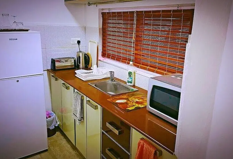 هتل Ocean Villas Apart