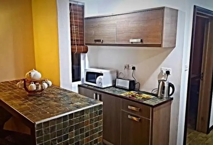 هتل Ocean Villas Apart