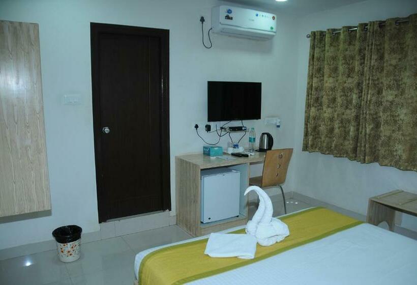 בית מלון כפרי Pratz Inn