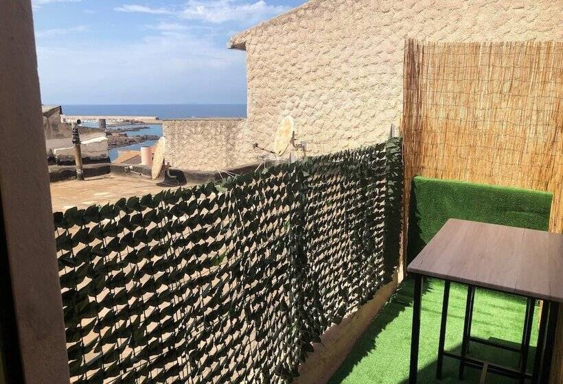 Pensjonat Bb Chic Room With Shared Bathroom In The City