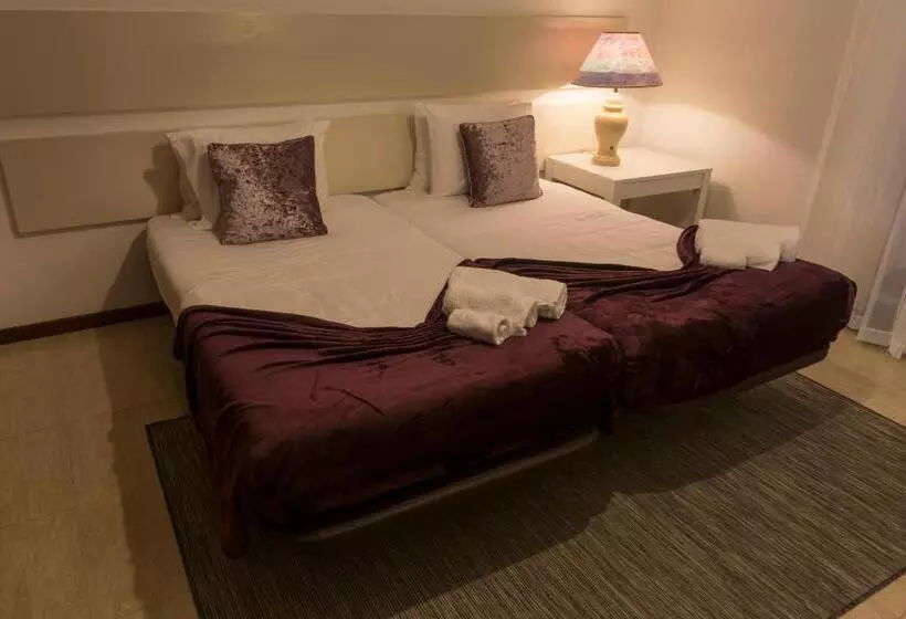 Majatalo Casa Areal De Santa Barbara