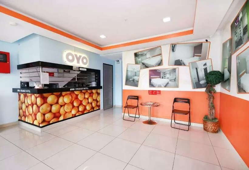 Hotelli Red Orange