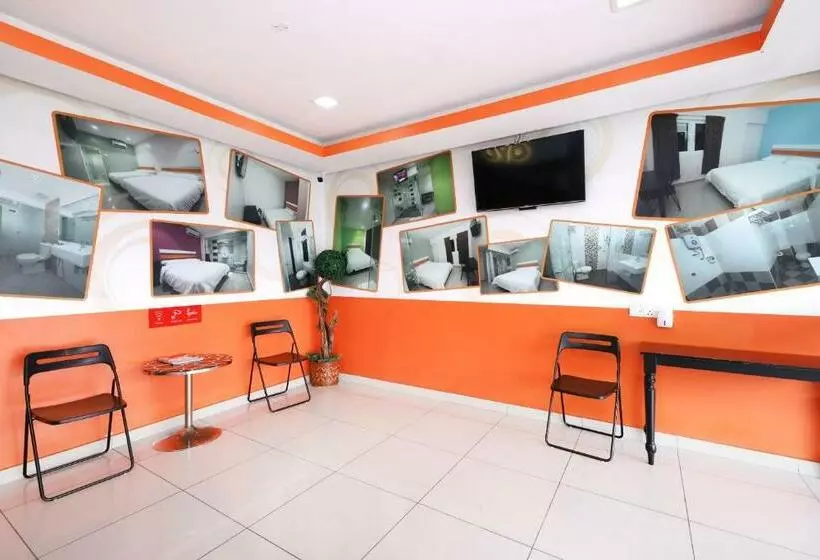 Hotelli Red Orange