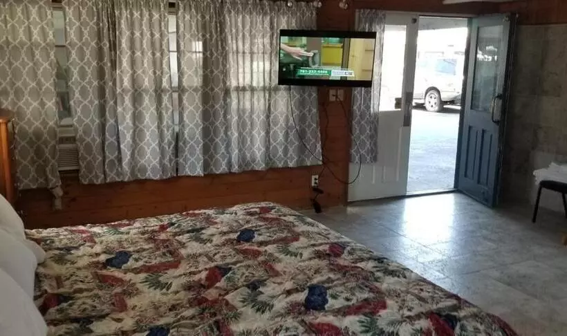 Nautical Motel