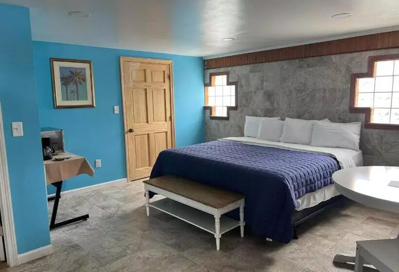Nautical Motel