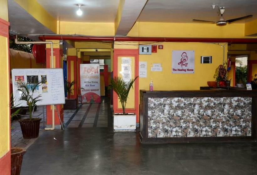 Matri Hotel & Banquets