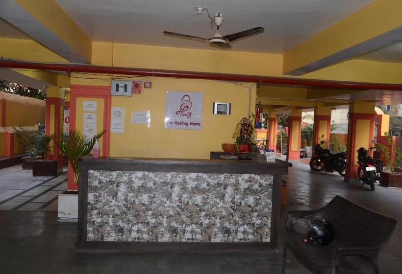 Matri Hotel & Banquets