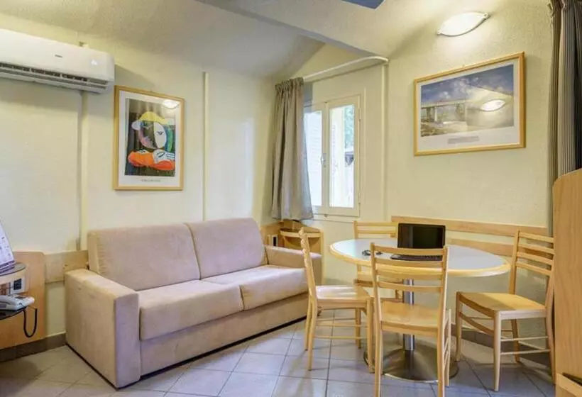 ホテル Resort Riva Degli Etruschi