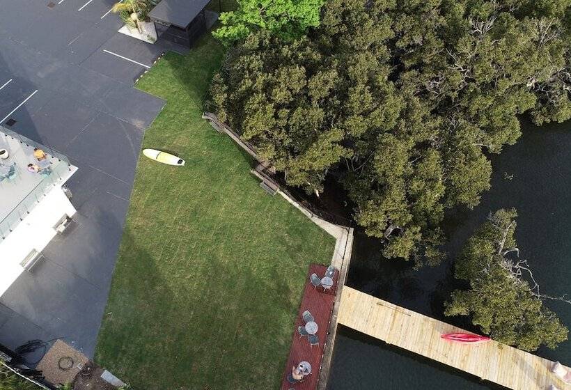 מוטל Batemans Bay Lodge