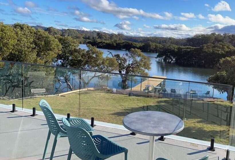 מוטל Batemans Bay Lodge