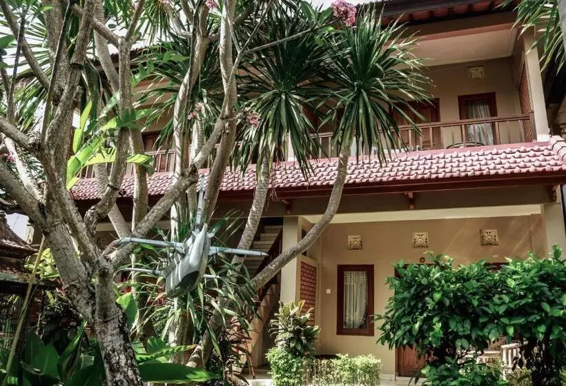 Majatalo Medewi Beach Inn