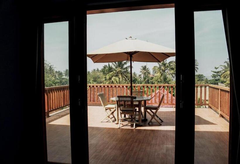 膳宿费 Medewi Beach Inn