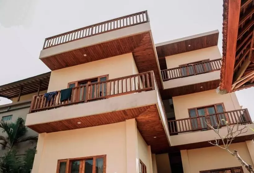 Majatalo Medewi Beach Inn