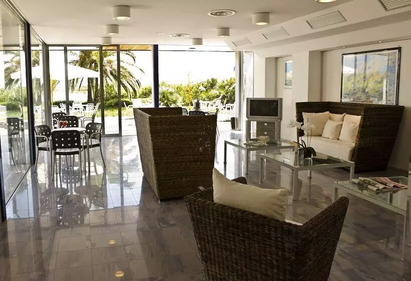 ホテル African Beach