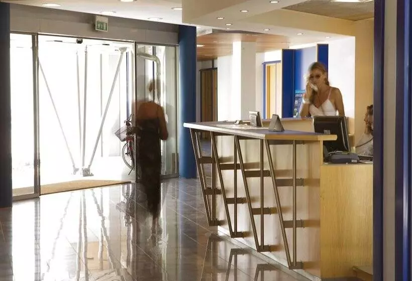 ホテル African Beach